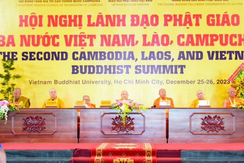 Tap chi Nghien cuu Phat hoc Hoi nghi Lanh dao Phat giao ba nuoc Viet Nam Lao Campuchia lan thu 2 1